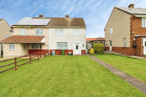 Valley Road, Mangotsfield, Bristol, BS16