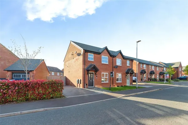 Satin Drive, Middleton, Manchester, G...