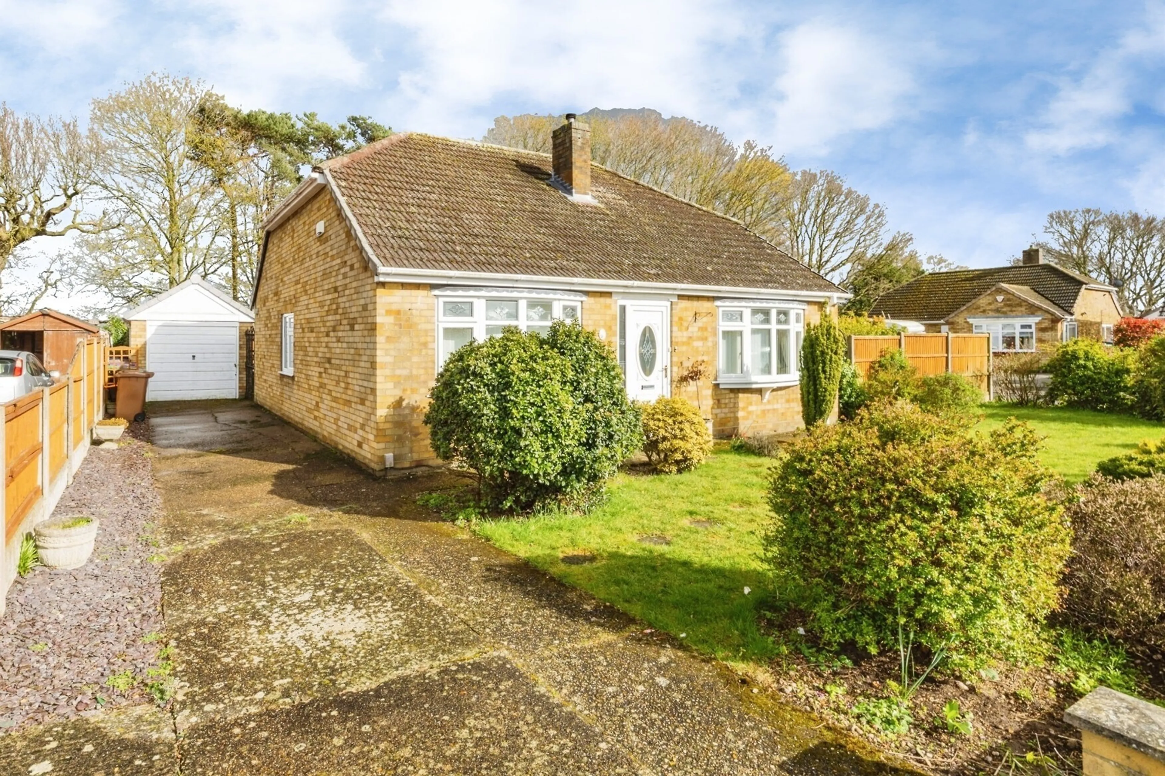 Property at Cresta Close, North Hykeham, Lincoln