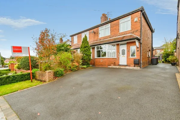 Douglas Road, Worsley, Manchester, Gr...