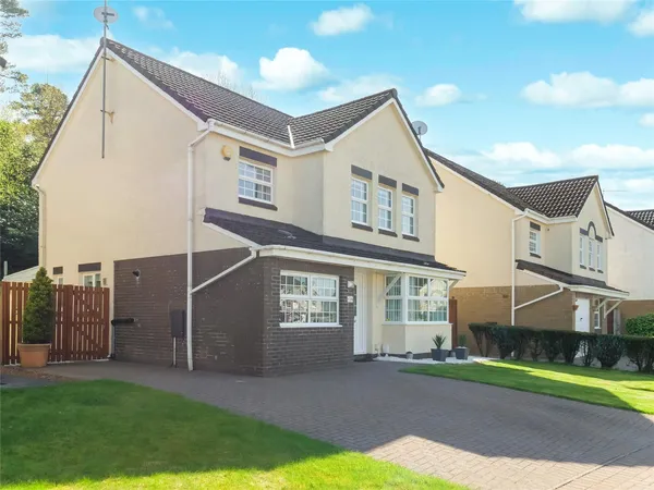Castle Wemyss Drive, WEMYSS BAY, Renf...