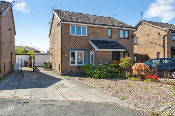 Claughton Avenue, Bolton, Greater Man...