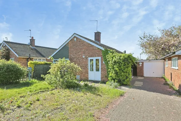 Valley Side Road, Norwich, Norfolk, NR1