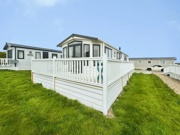 Polperro Road, Looe, Cornwall, PL13