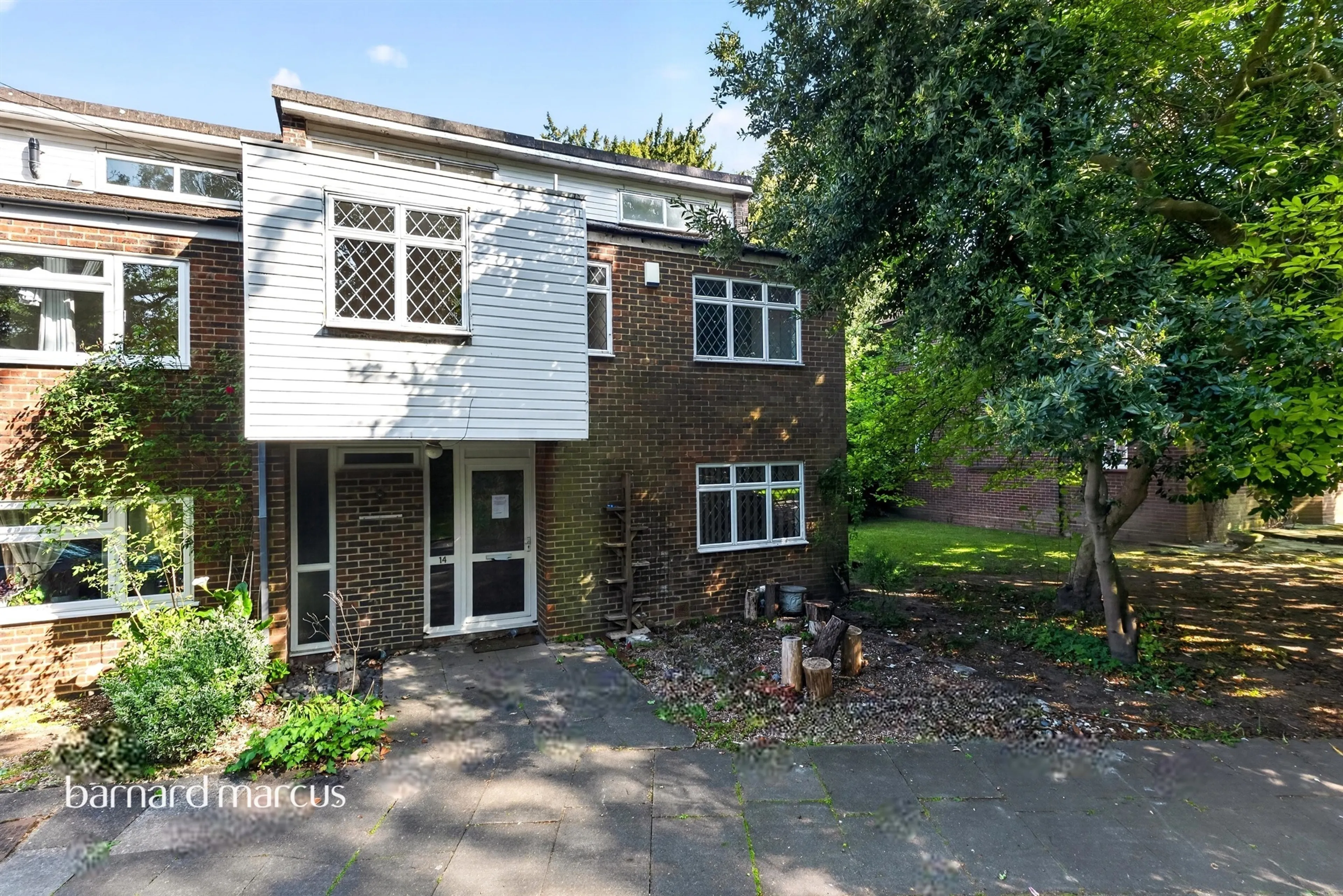 Property at Castle Way, Feltham