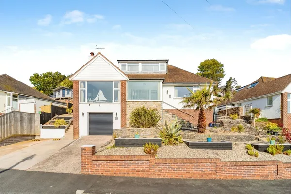 Broadsands Avenue, Paignton, Devon, TQ4