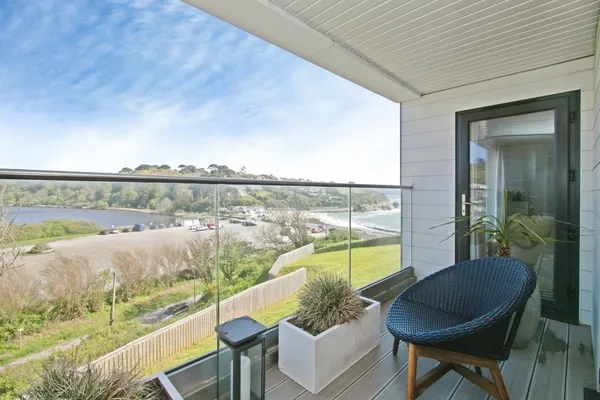 Shore View, Swanpool, Falmouth, Cornw...