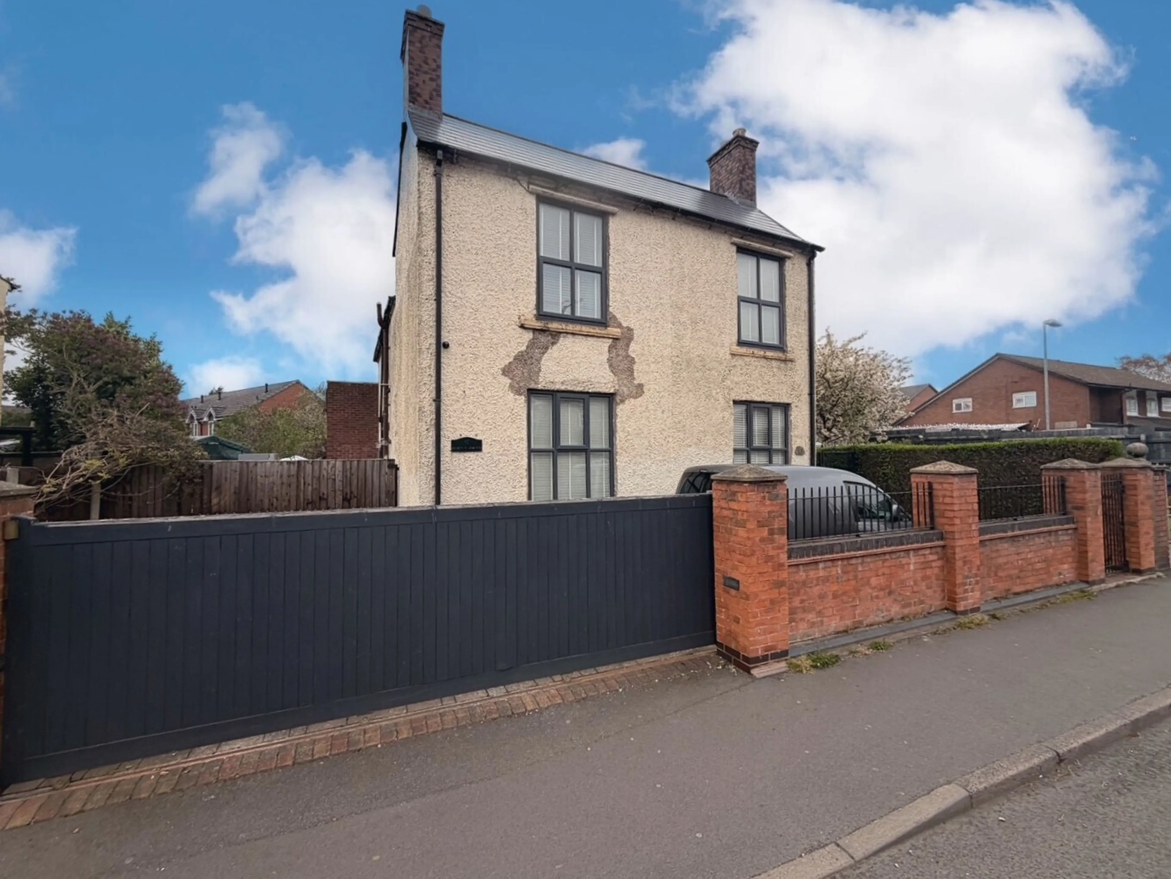 Property photo 0