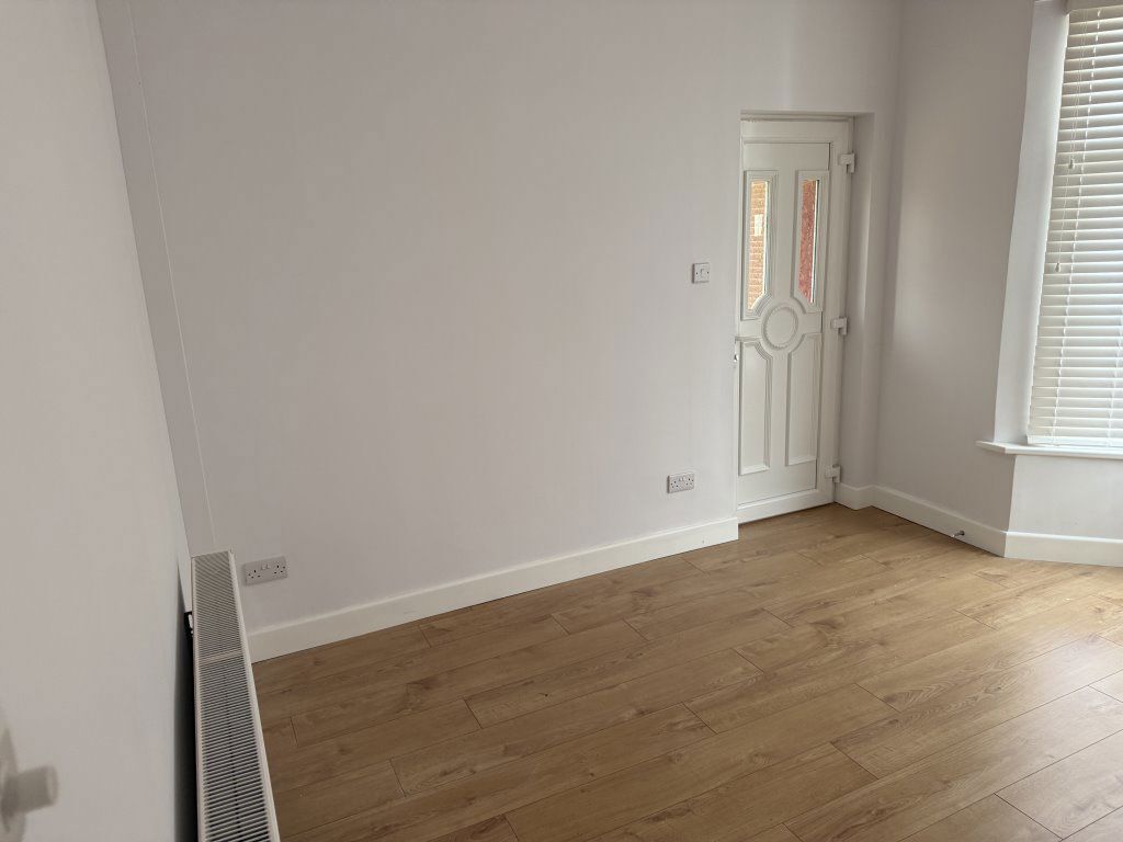 36 New Road, B45 9HU Image 6