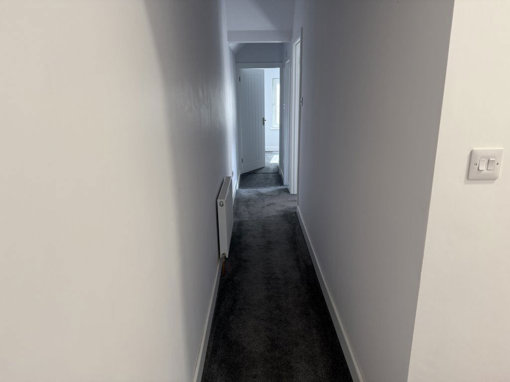 36 New Road, B45 9HU Image 9