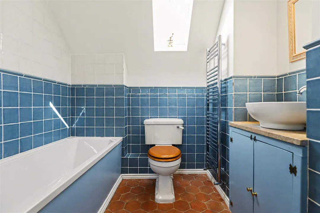 https://mr0.homeflow-assets.co.uk/files/photo/image/47084/7909/_x_/R0wUfipFbECMr7f0p9UwhA.jpg
