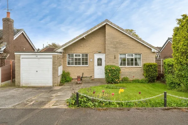 Harmby Close, Skellow, Doncaster, Sou...