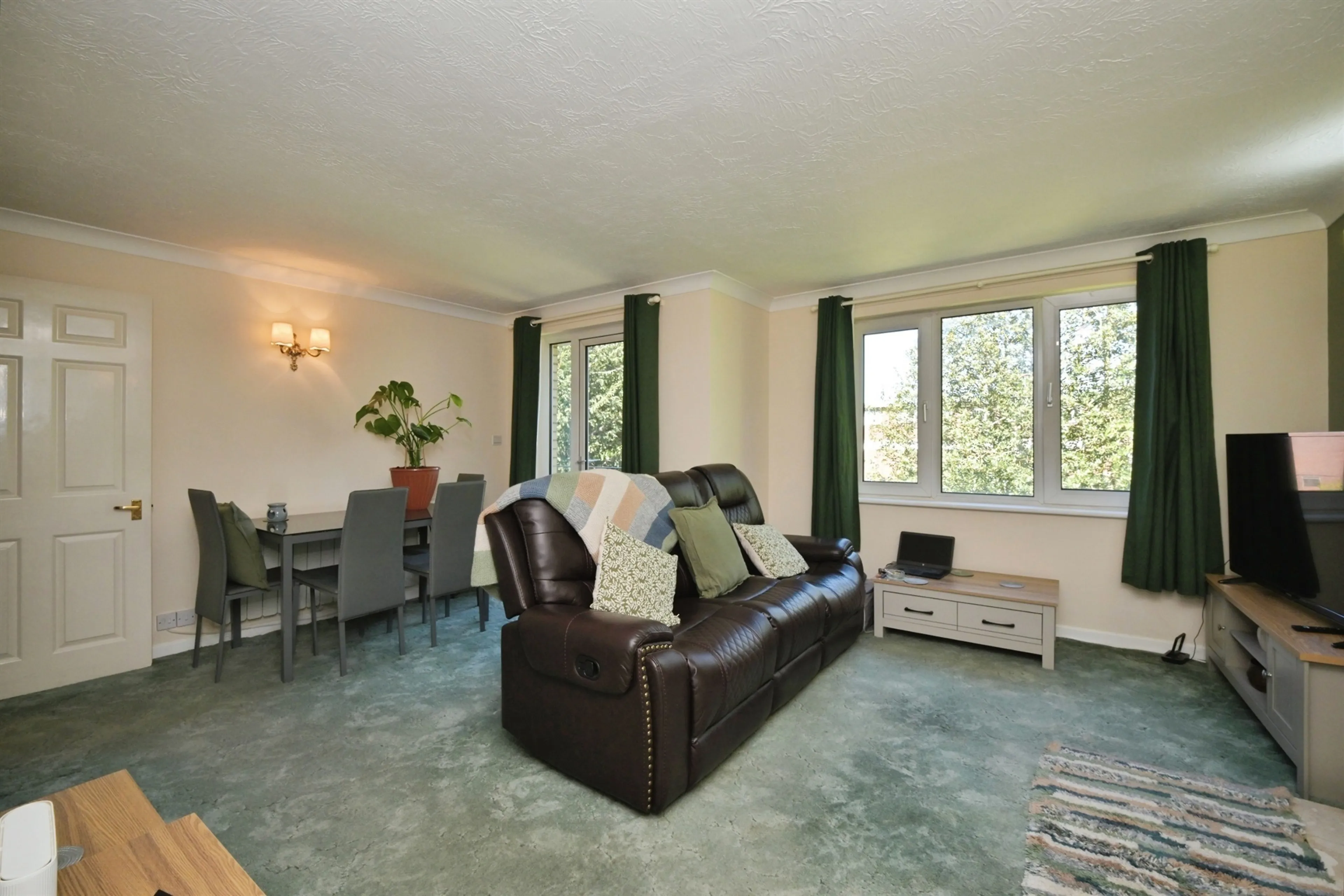 Property at Turners Hill, Waltham Cross