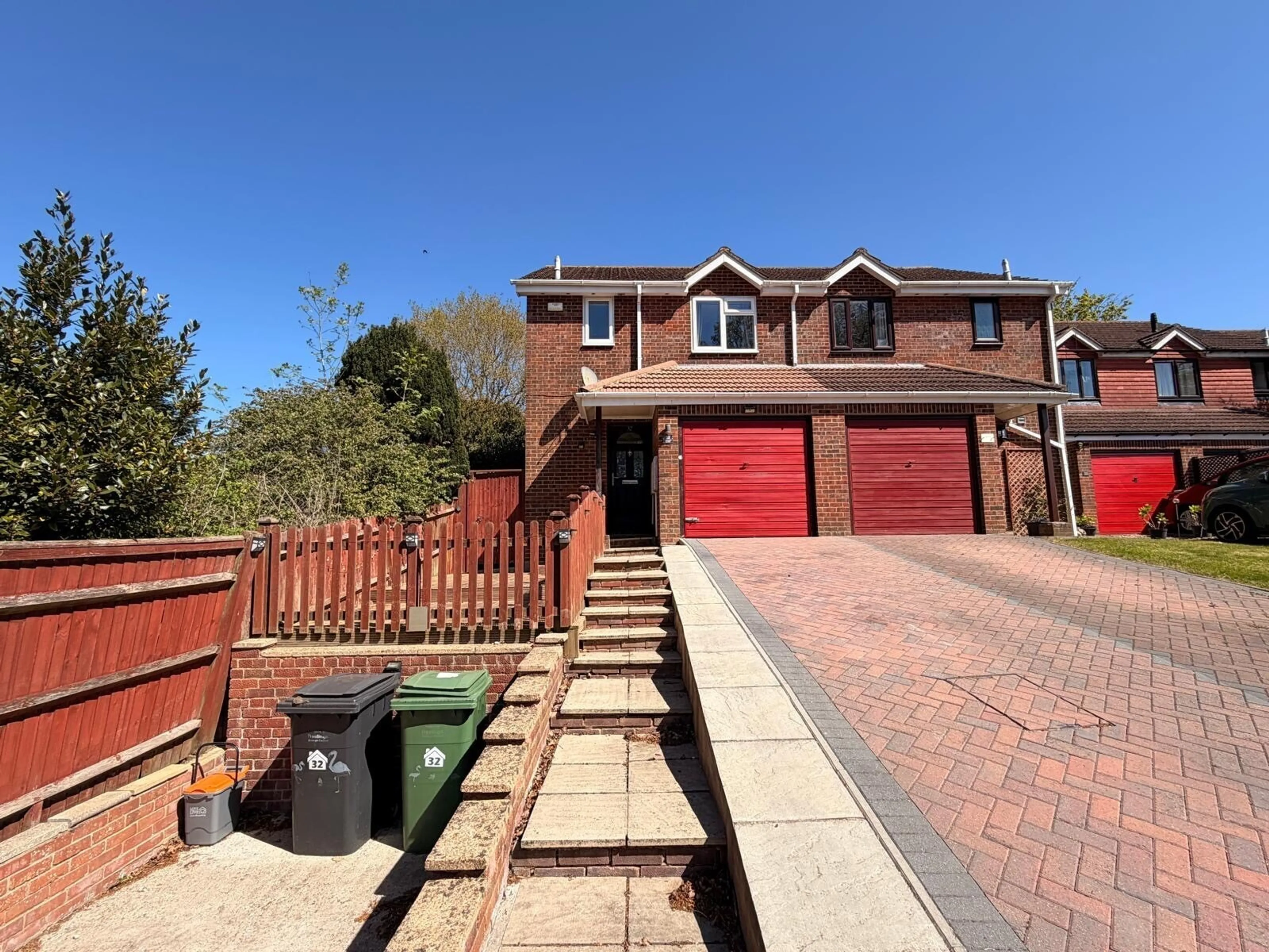 Property at Lynwood Close, St. Leonards-On-Sea