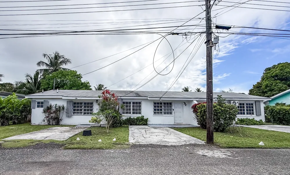 Johnson Road Nassau / New Providence