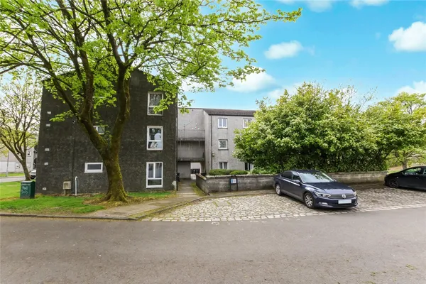 Cedar Road, Cumbernauld, Glasgow, Nor...