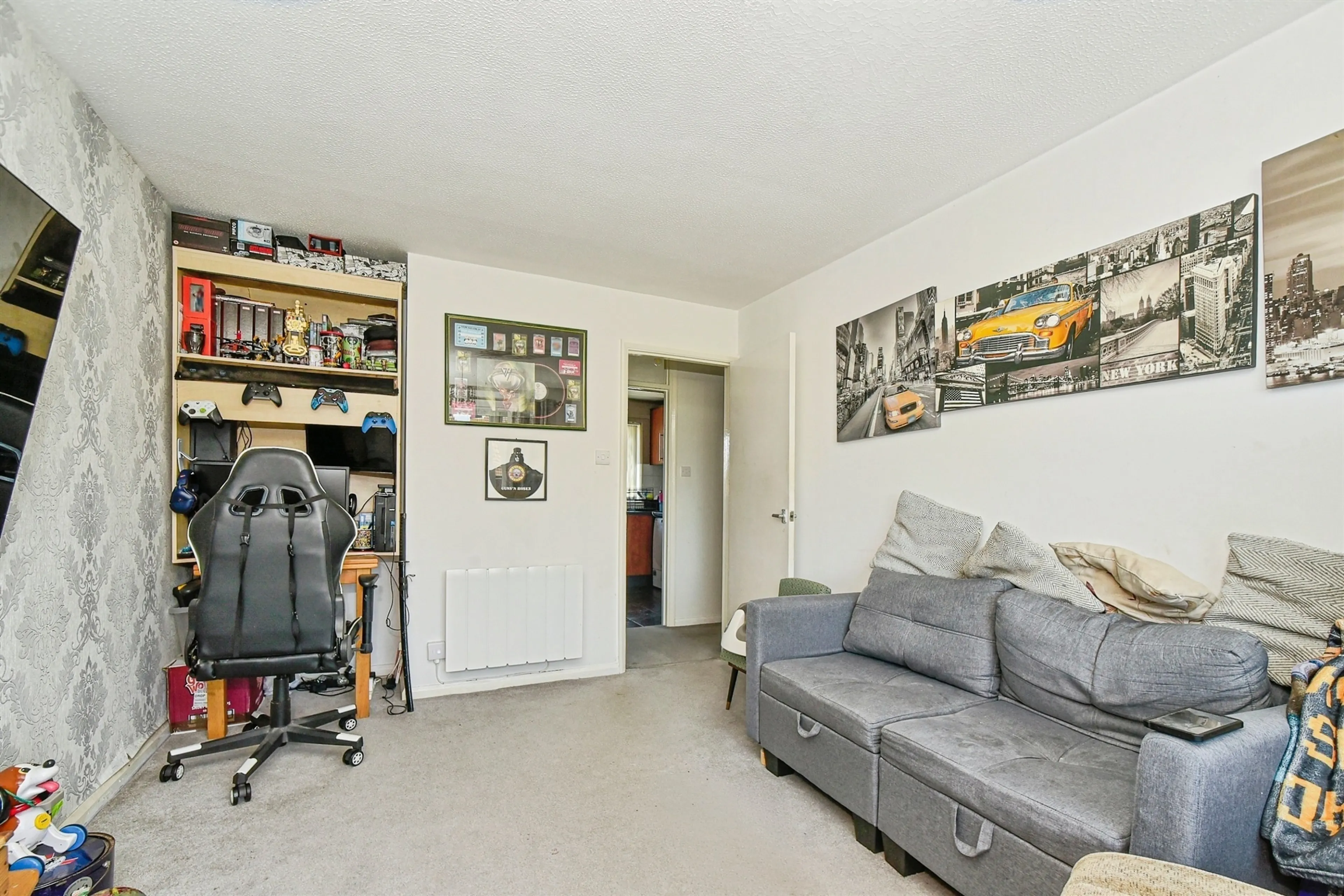 Property at Dores Court, Swindon