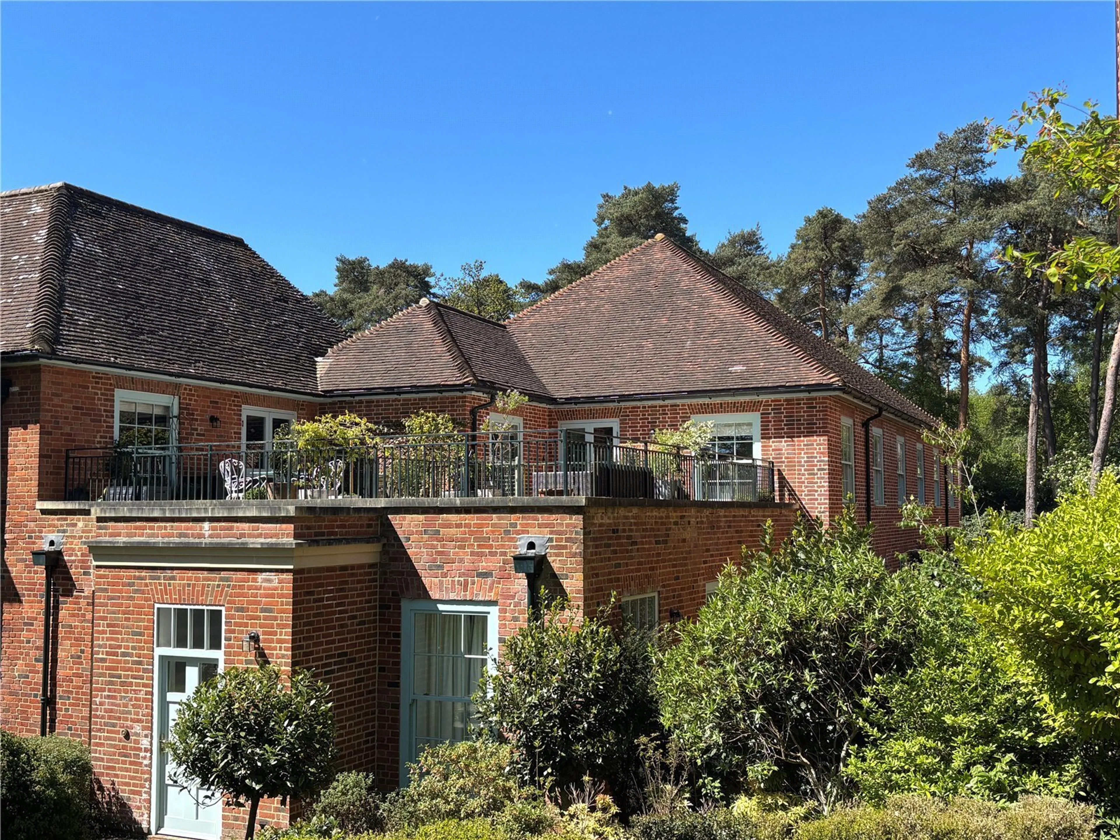 Property photo 0