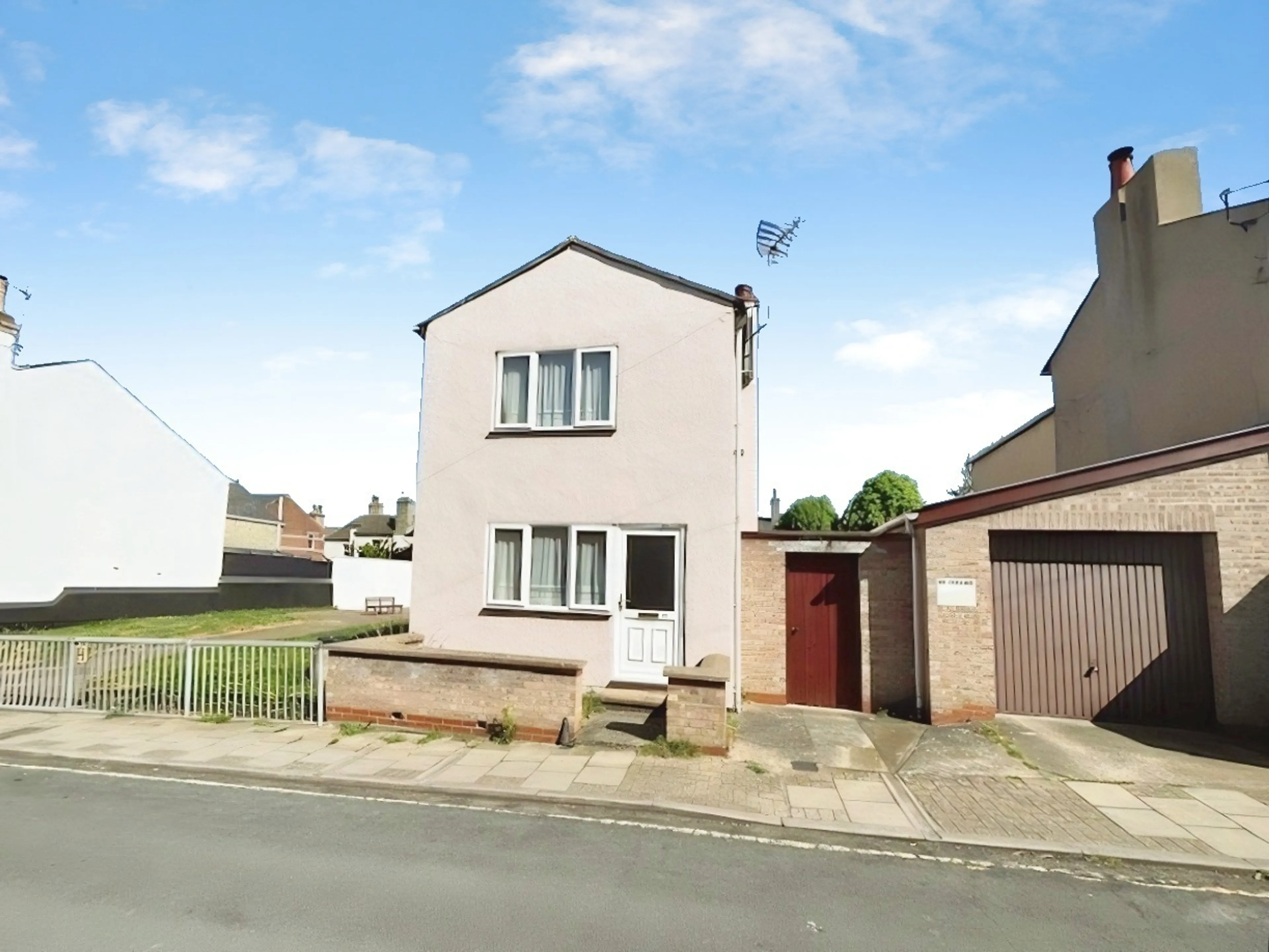 Property at Queen Street, Newmarket