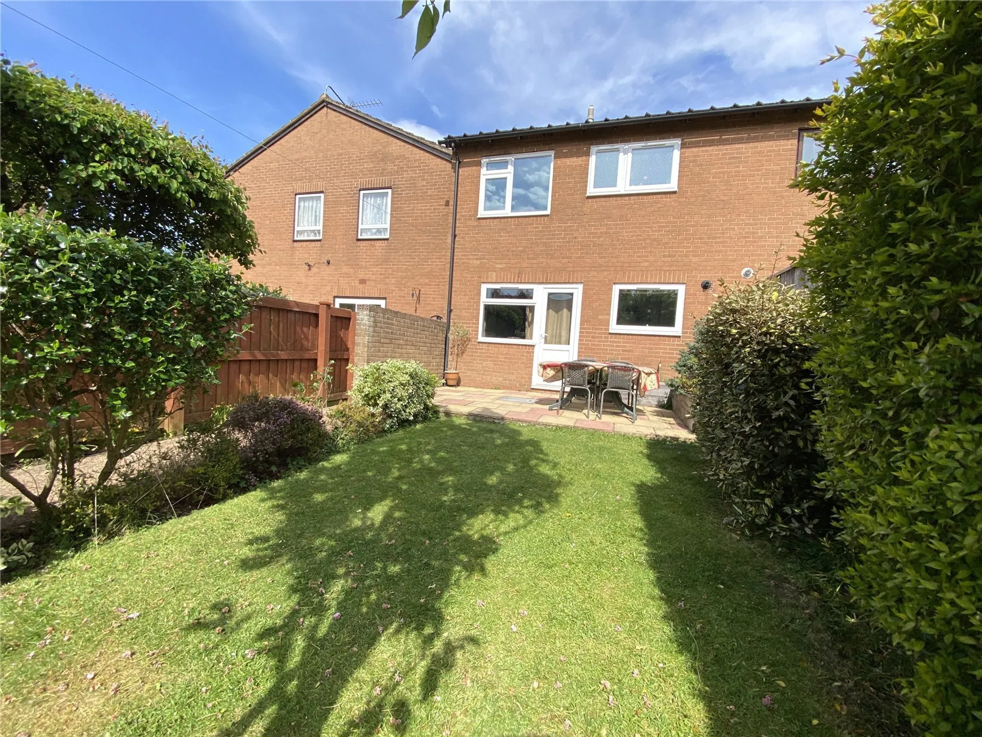 Property photo top 0