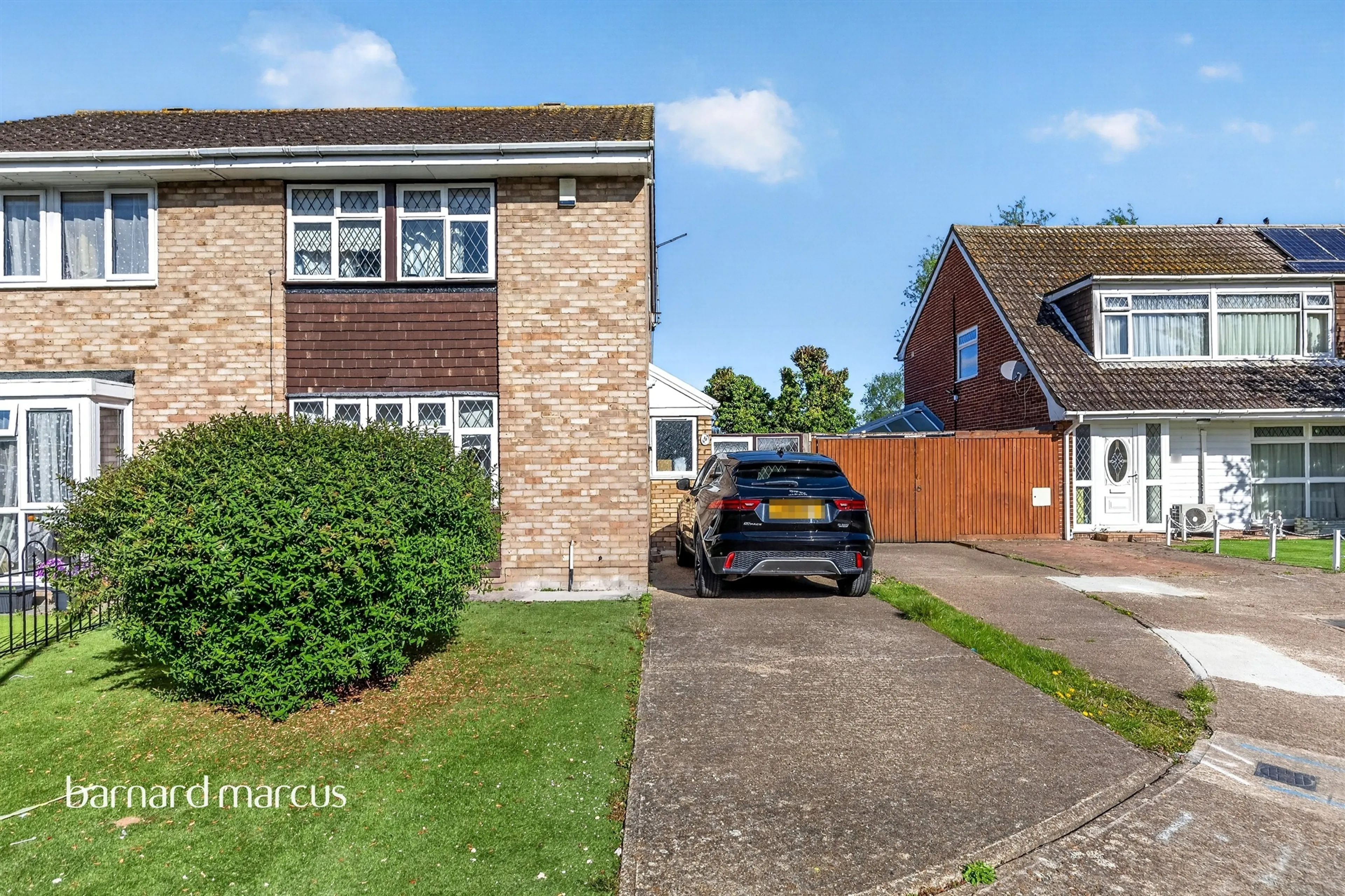 Property at Hoylake Gardens, Mitcham