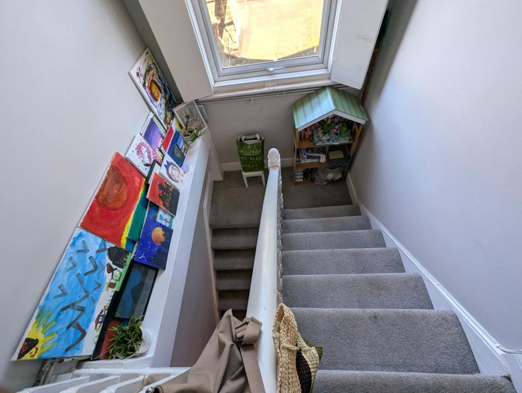 Well Presented One Bedroom Flat For Sale West Hendon Broadway NW9 Image 16