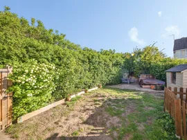 Cleveland Close, Highwoods, Colchester thumb 2
