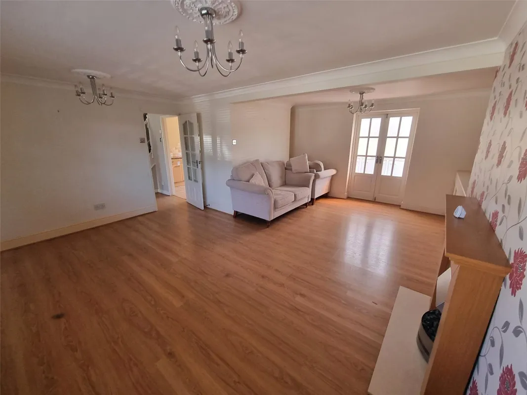 Cheapside West, Rayleigh, Essex, SS6