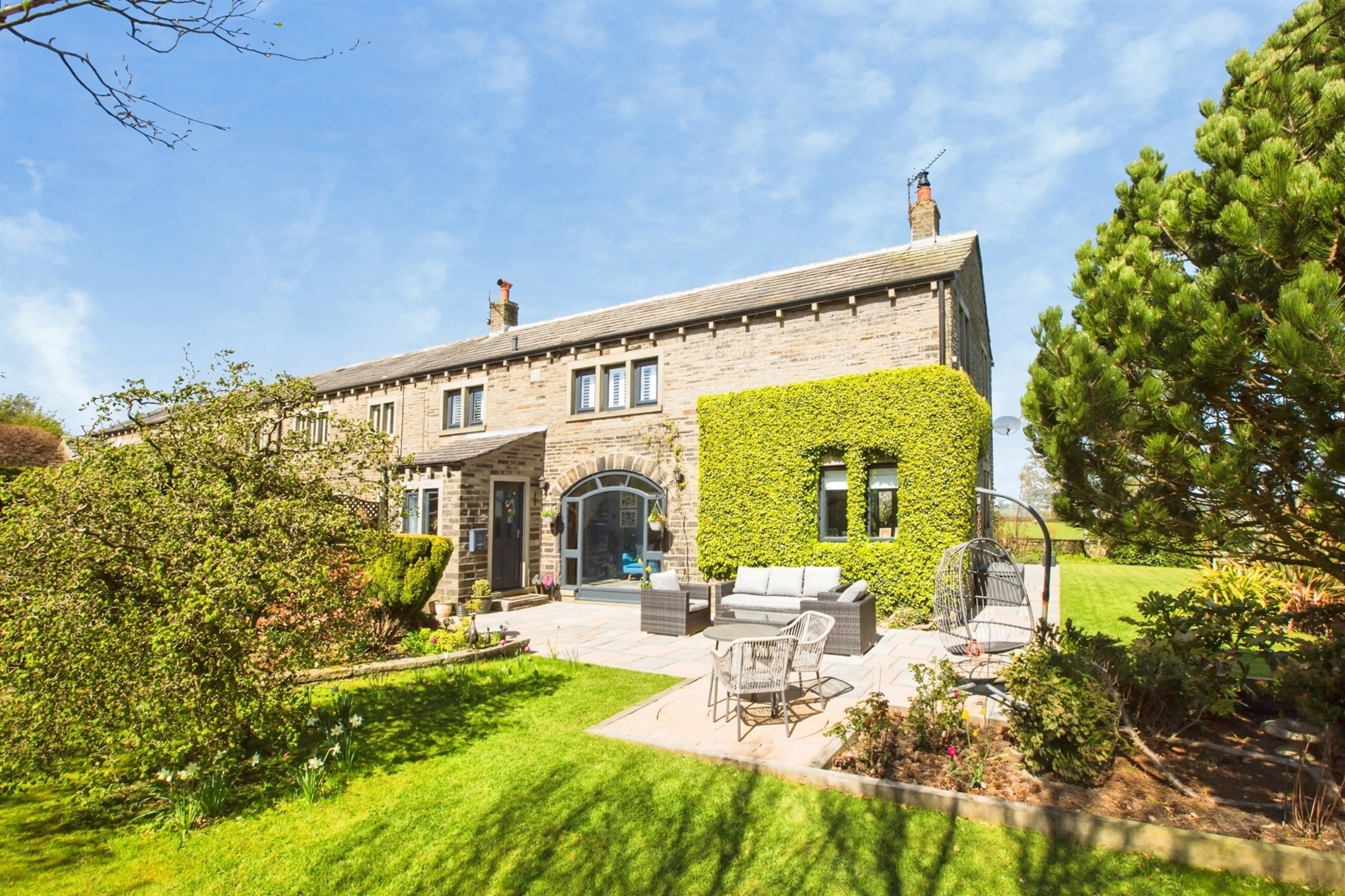 Property photo 0