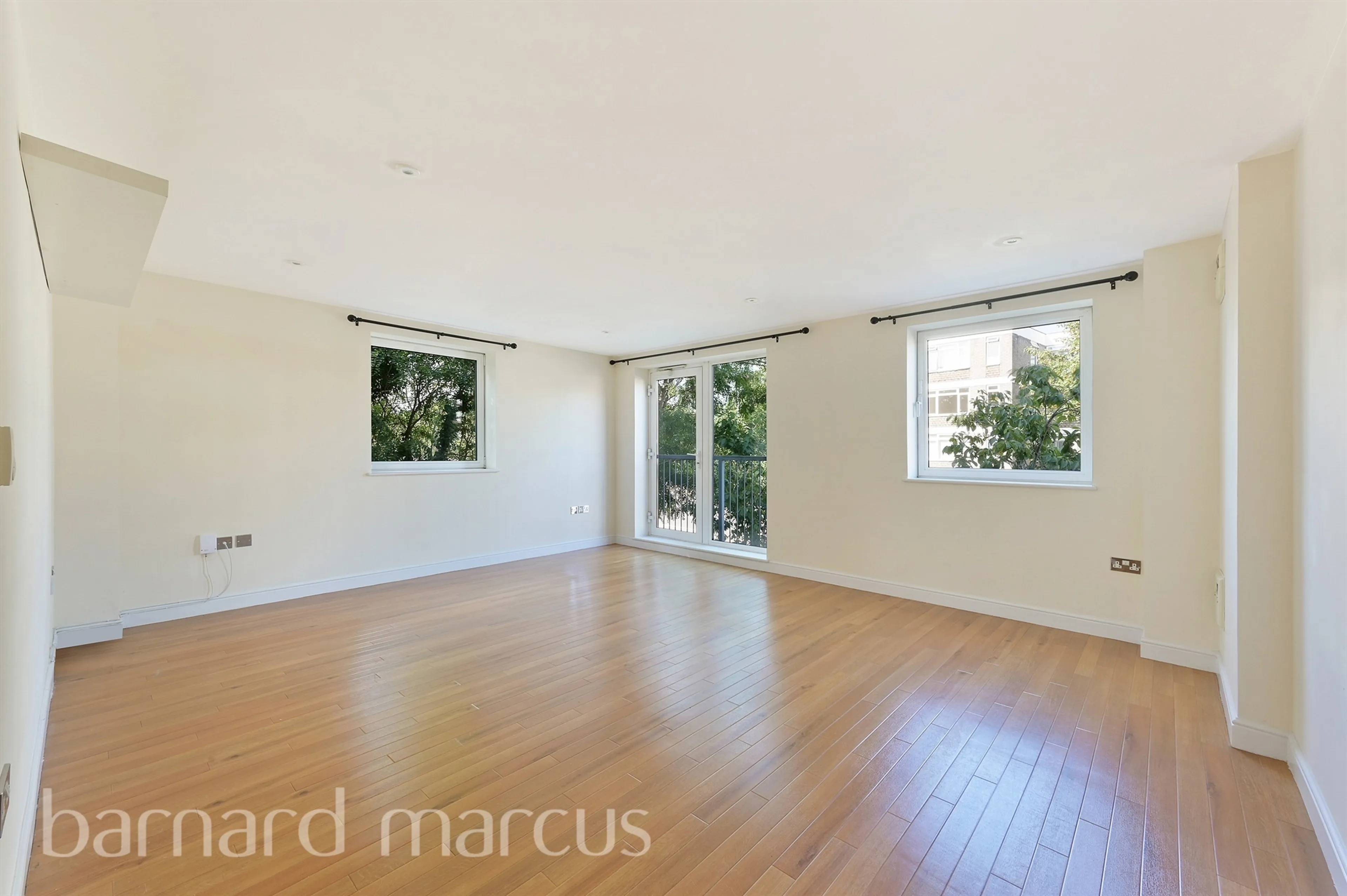 Property at Lamberts Road, Surbiton