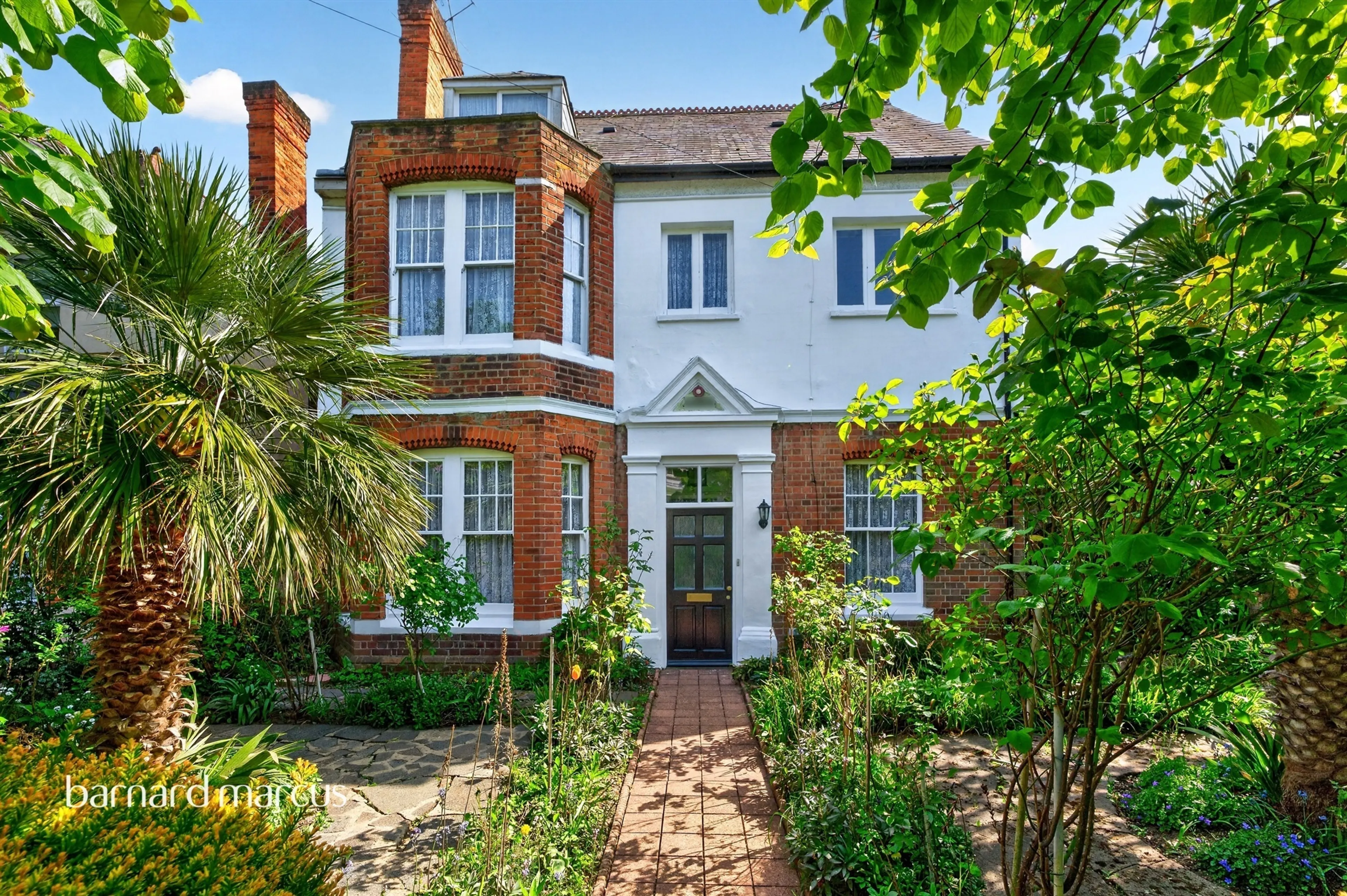 Property at Hanworth Road, Feltham