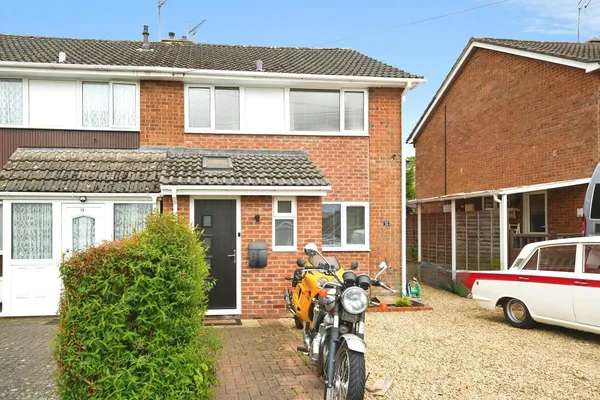Shelley Road, Dursley, Gloucestershir...