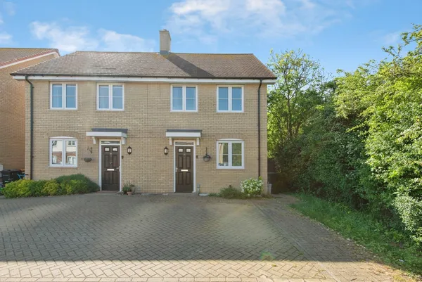 Furrow Close, Wilstead, Bedford, Bedf...