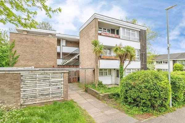 Woolmer Green, BASILDON, Essex, SS15