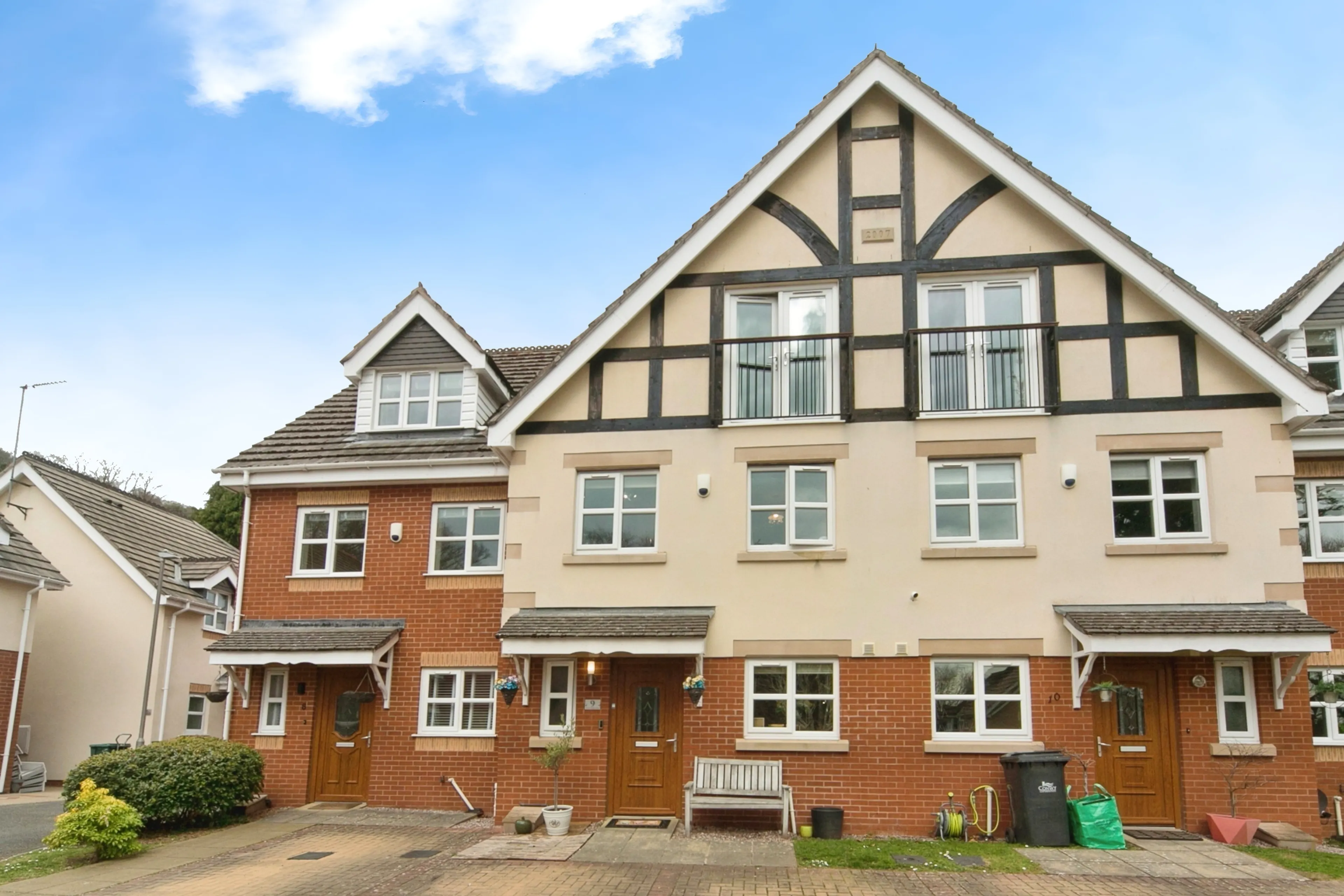 Property photo 0