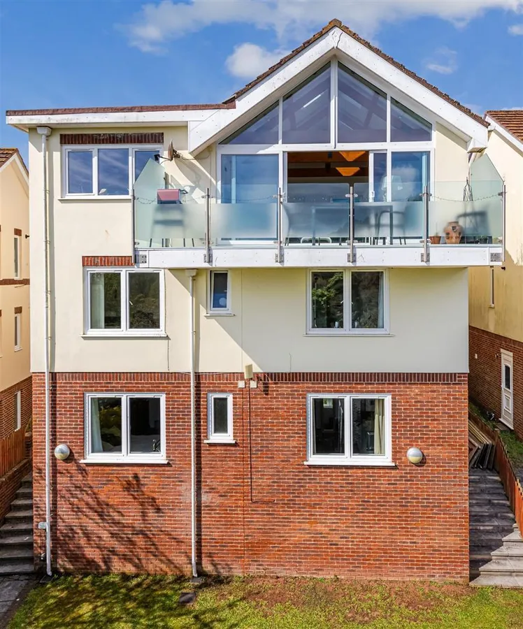 Property Image 28