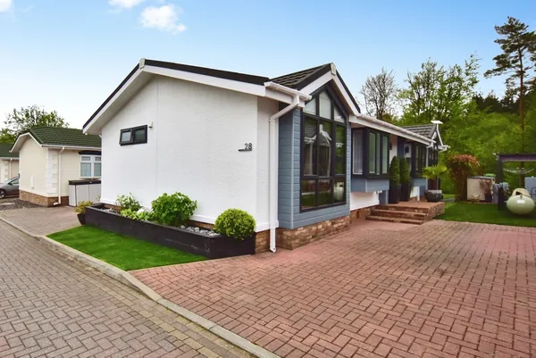 Meadow View, Pilgrims Retreat, Harrie...