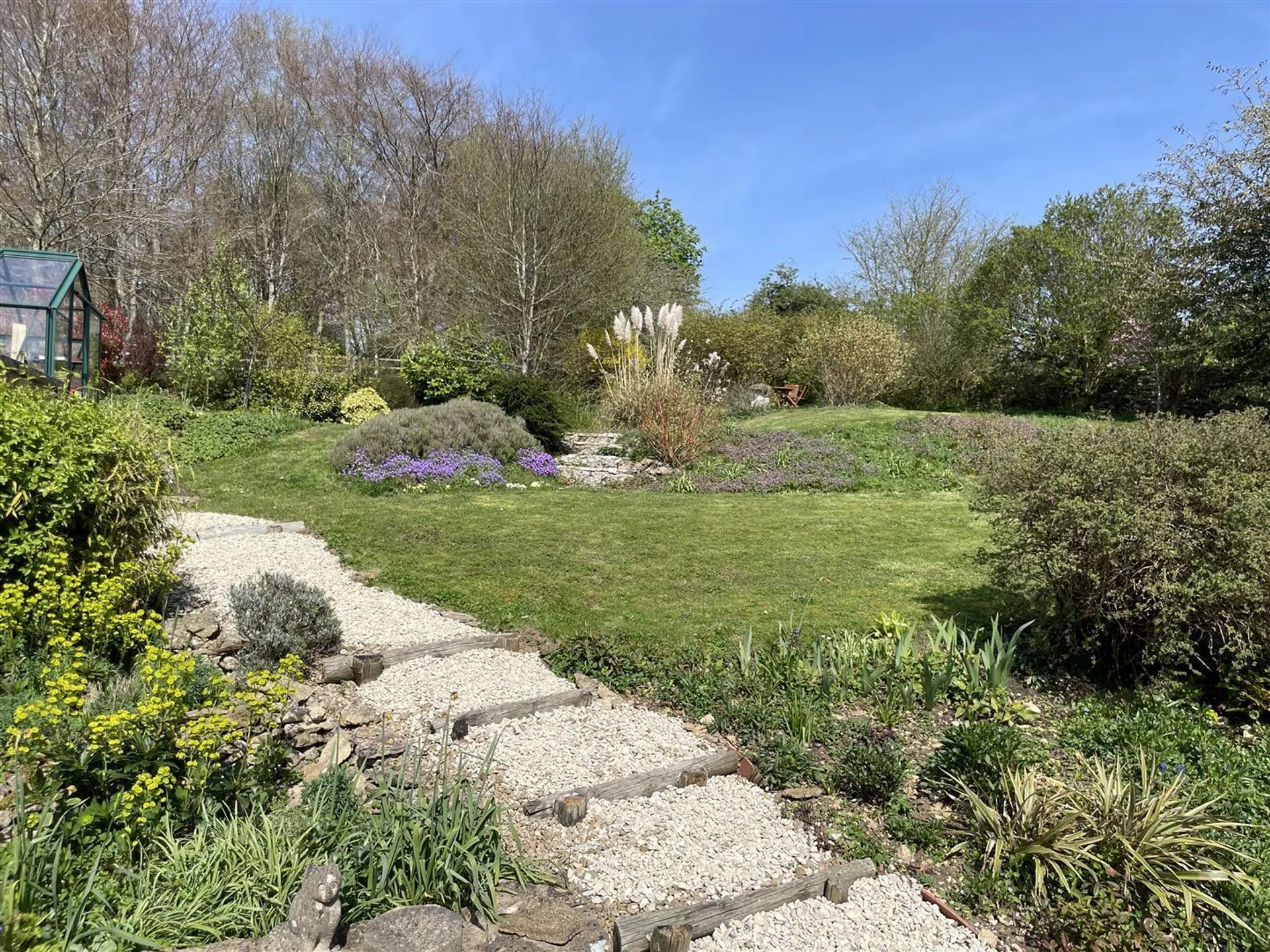 Property photo top 1