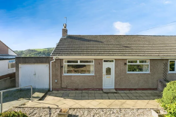 Tan Yr Allt Avenue, Mochdre, Colwyn B...