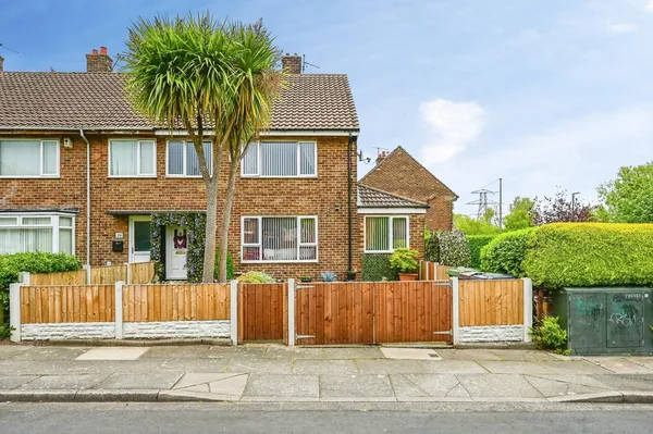 Eden Drive South, Crosby, Merseyside,...