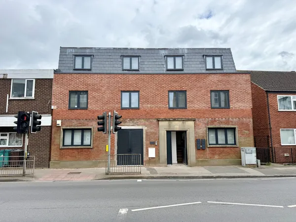 Woodborough Road, Mapperley, NG3 5FS