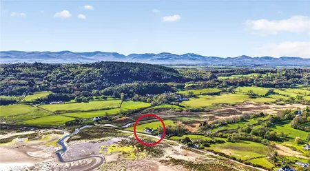 Red Wharf Bay, Pentraeth, LL75