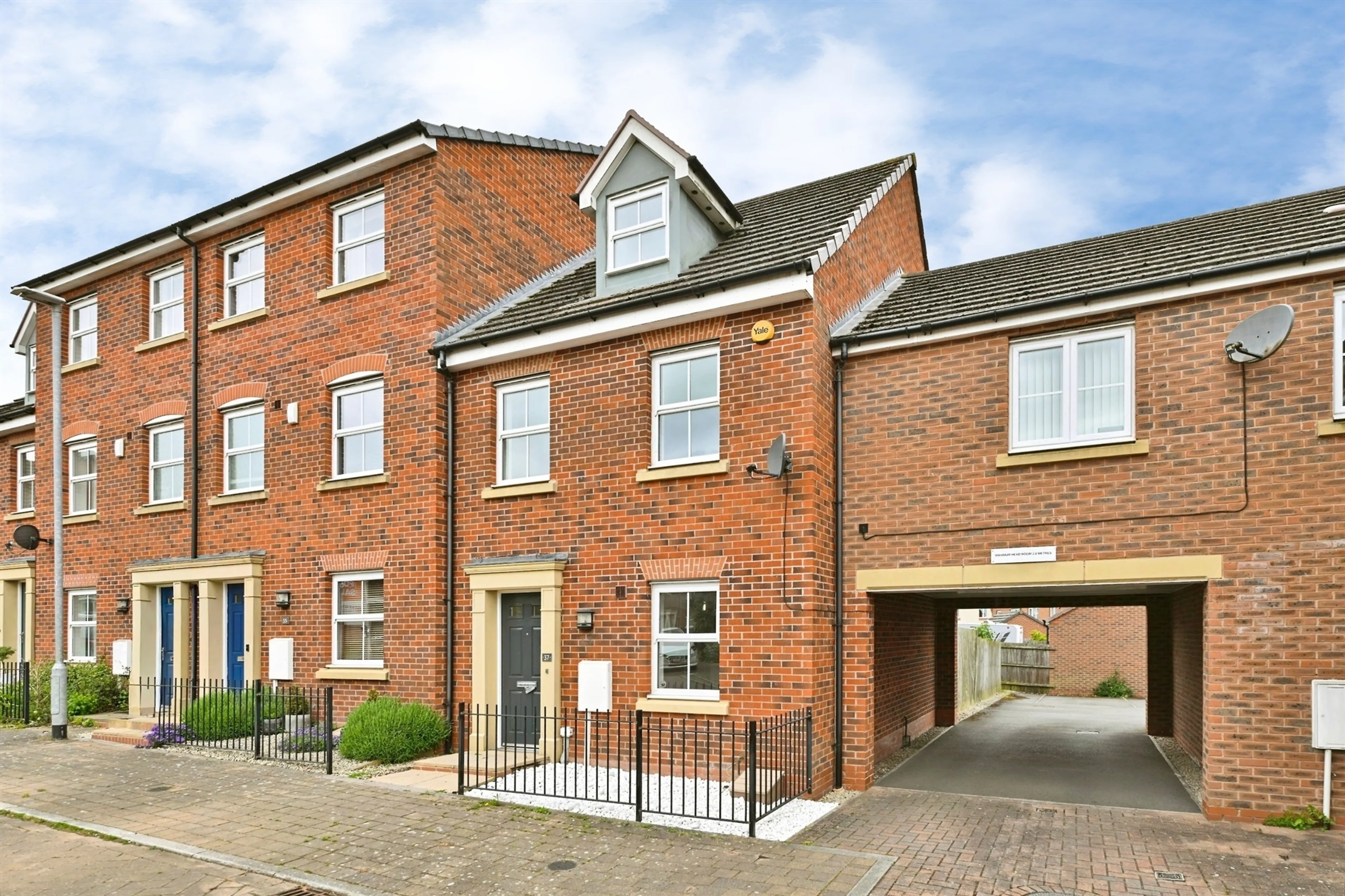 Property at Cherwell Gardens, Bingham, Nottingham