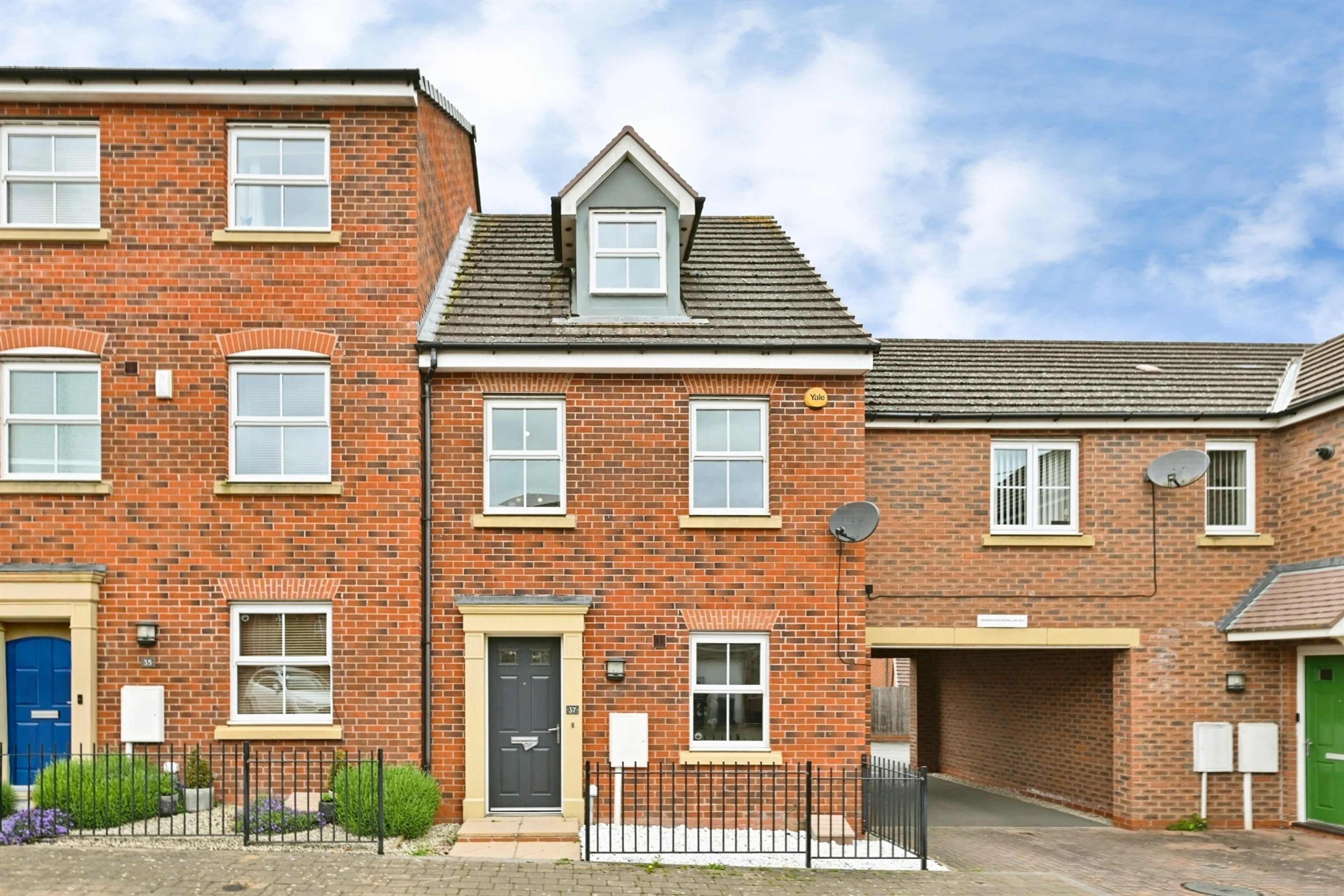 Property at Cherwell Gardens, Bingham, Nottingham