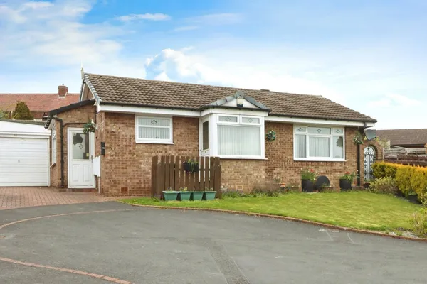 Brookside Close, Sheffield, S12