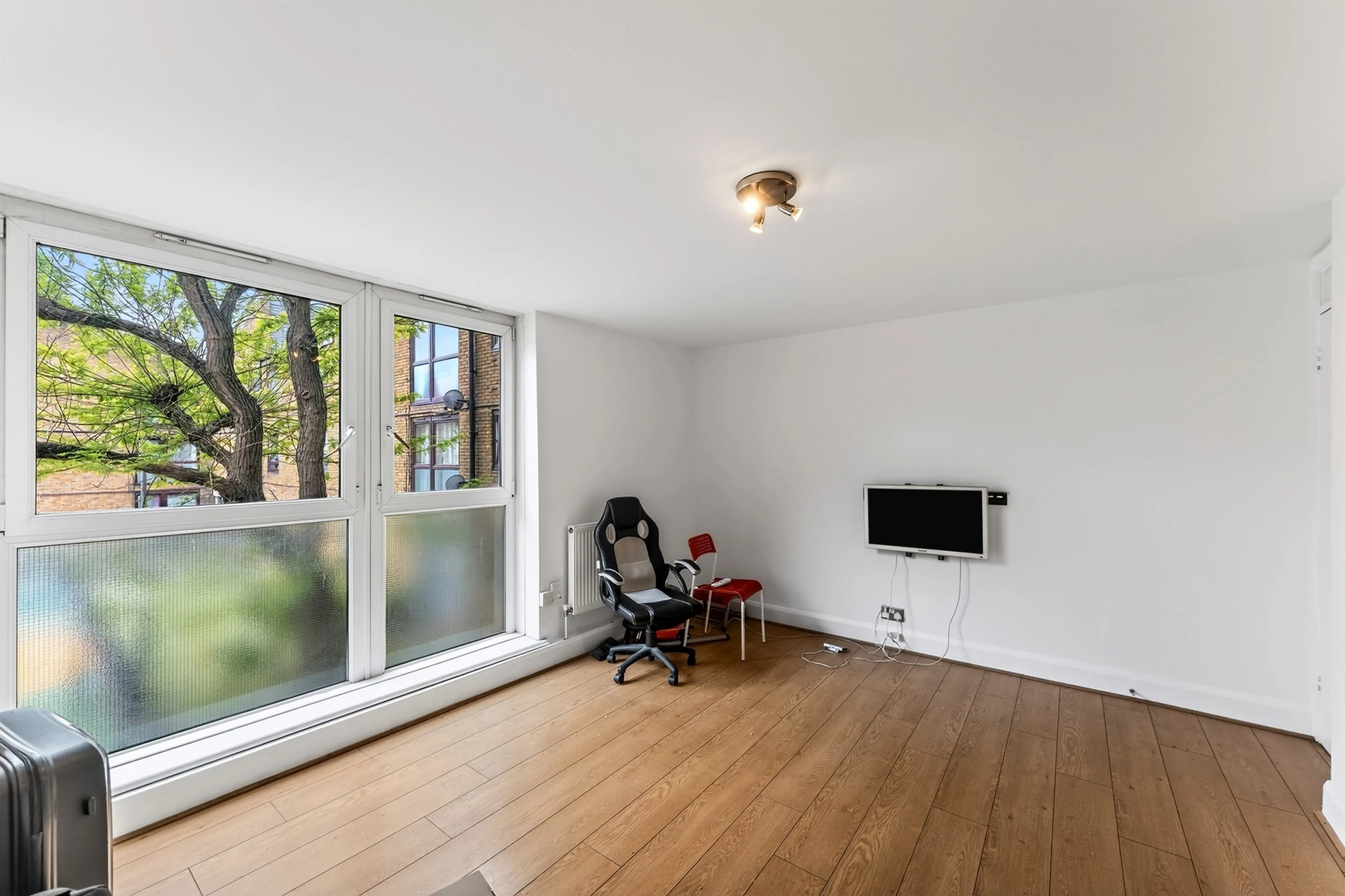 Property at Maskell Road, London
