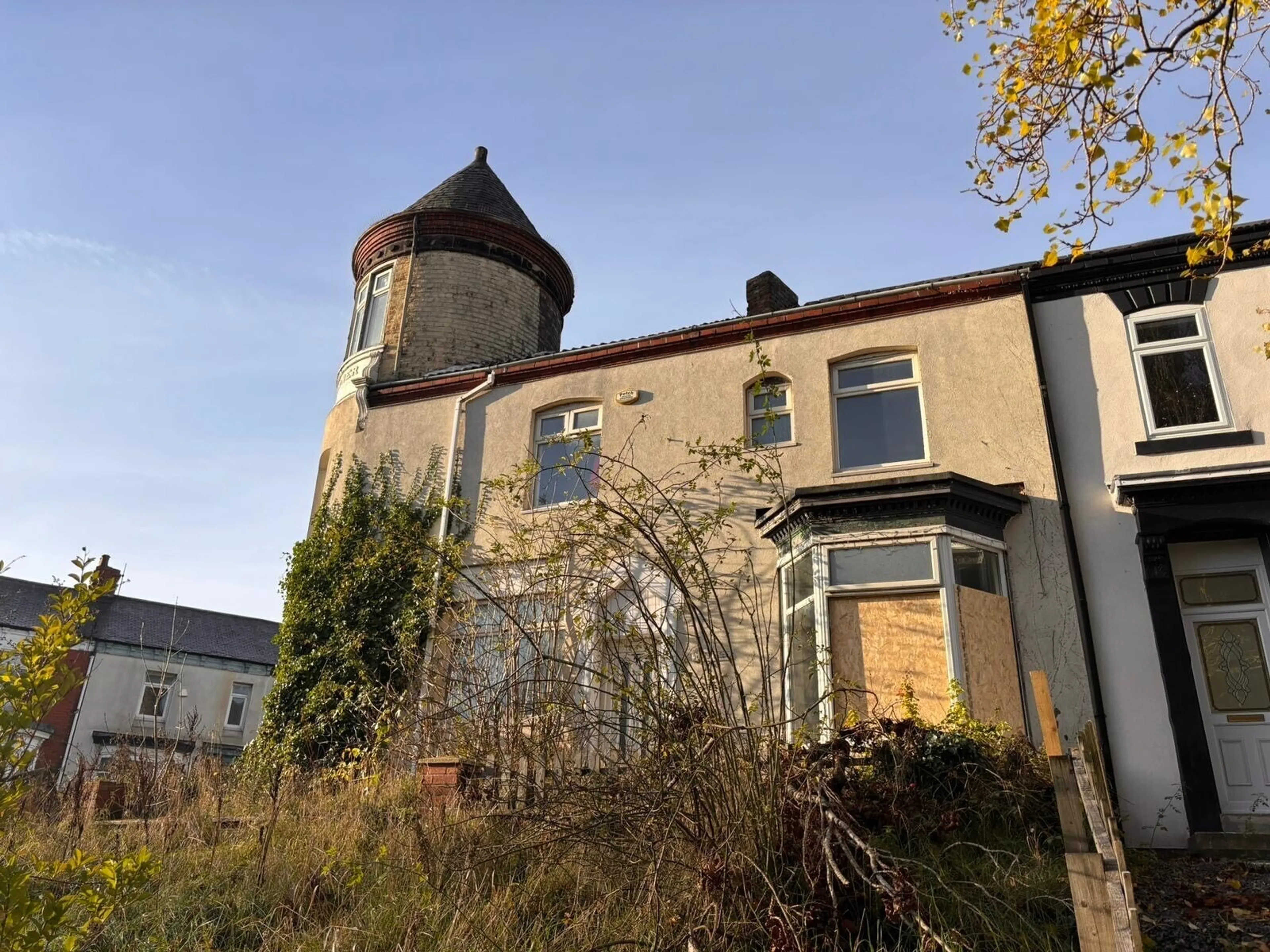 Property photo 0