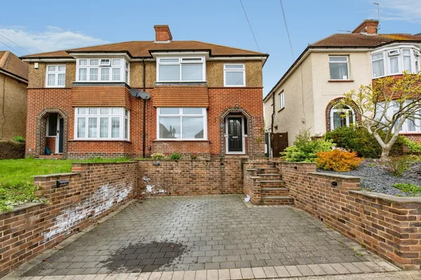Dennis Road, Gravesend, Kent, DA11