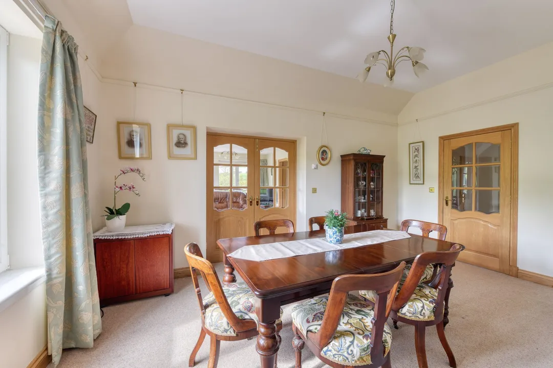 https://mr0.homeflow-assets.co.uk/files/photo/image/47126/4384/_x_/DSC_7908_HDR-56.jpg