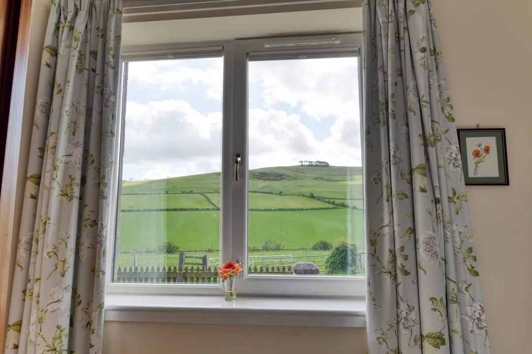 https://mr0.homeflow-assets.co.uk/files/photo/image/47126/4397/_x_/DSC_8068_HDR-91.jpg